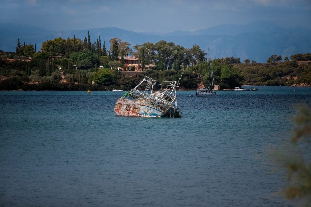 shares-sink-asx-boat